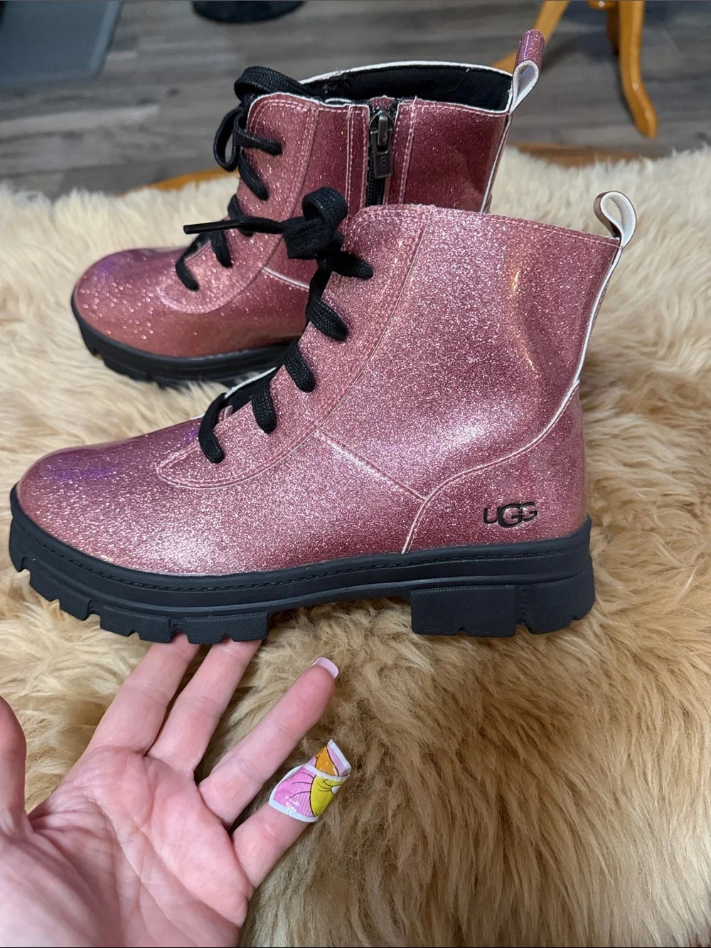 UGG Glittler Pink Youth Girl Ashton Boots Size 6 Zip Up New without Box